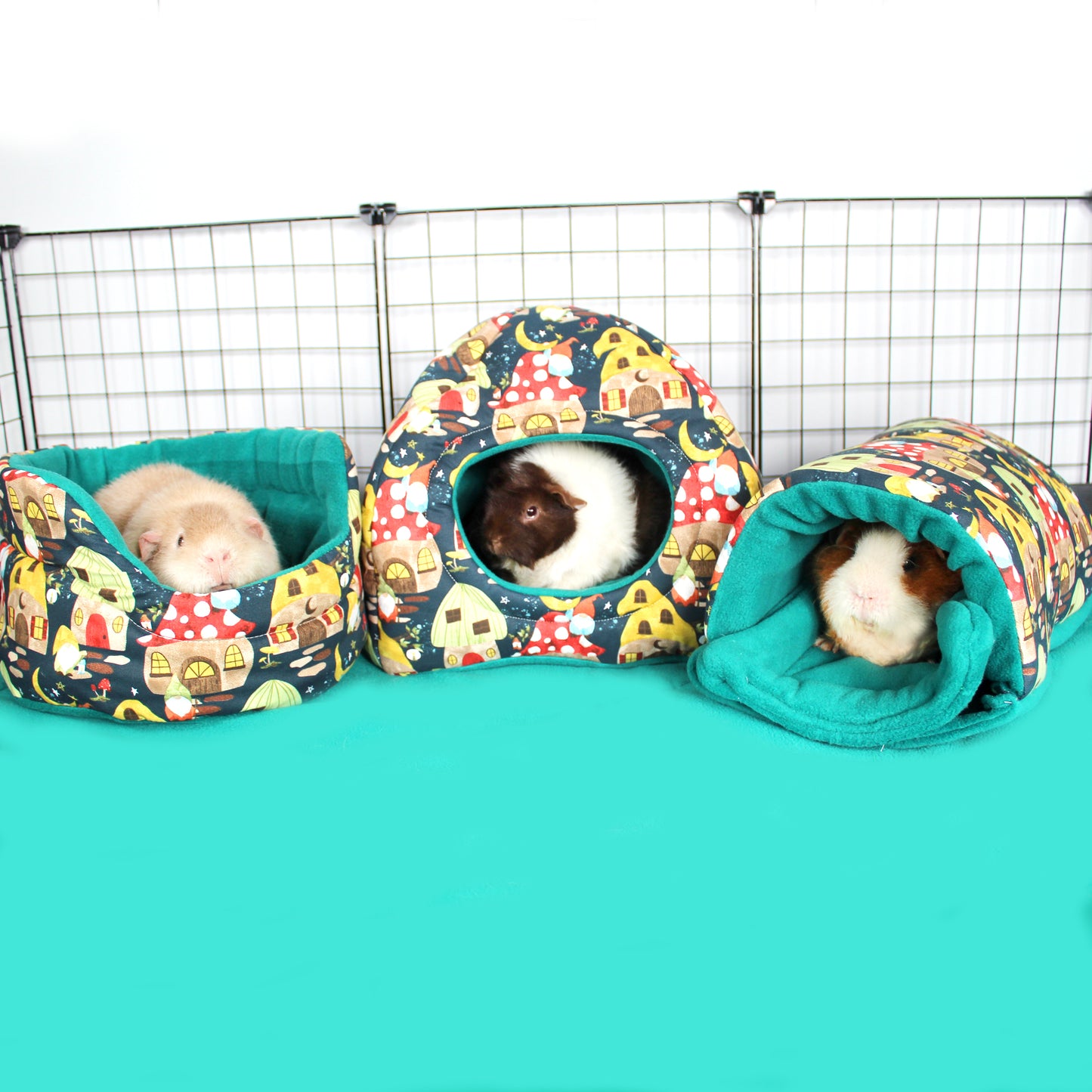 Gnome And Mushroom Town - Guinea Pig Accessory Set
