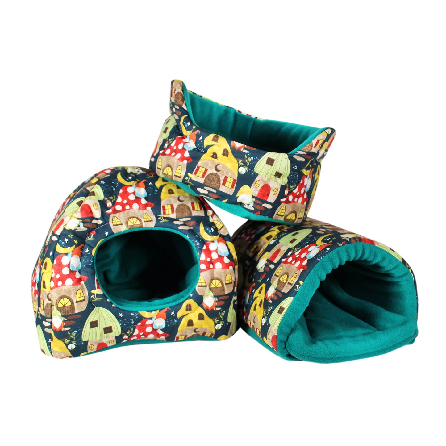 Gnome And Mushroom Town - Guinea Pig Accessory Set, picture of the full set showing the cuddle cup, squish tunnel and hidey house with pee pads included